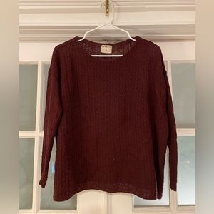Burgundy thin knit sweater from boutique in Spain